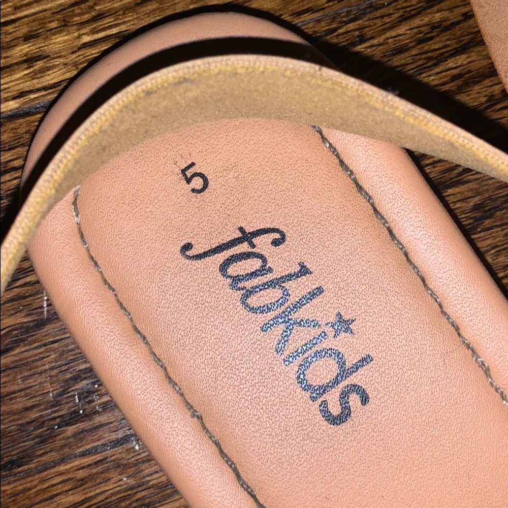 Sandals - Picture 7 of 7